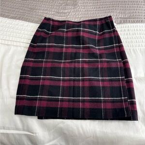 Style and Co black and red plaid wool skirt